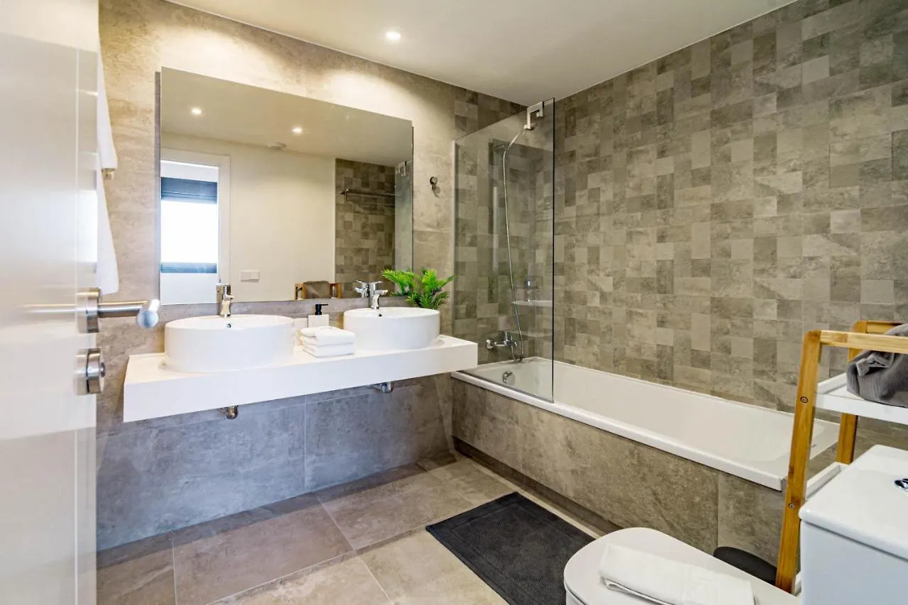 Lejlighed Inf25E- Tastefully Furnished Flat, Estepona Center