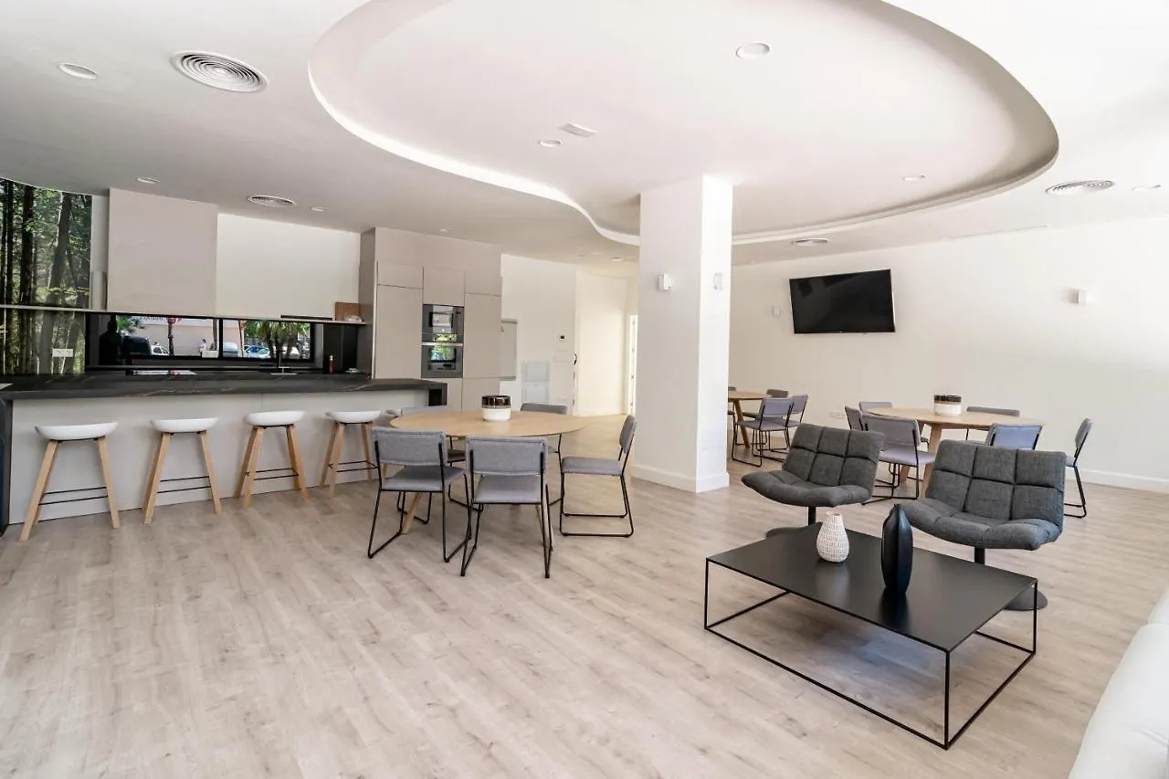Inf25E- Tastefully Furnished Flat, Estepona Center 0*,  Spanien