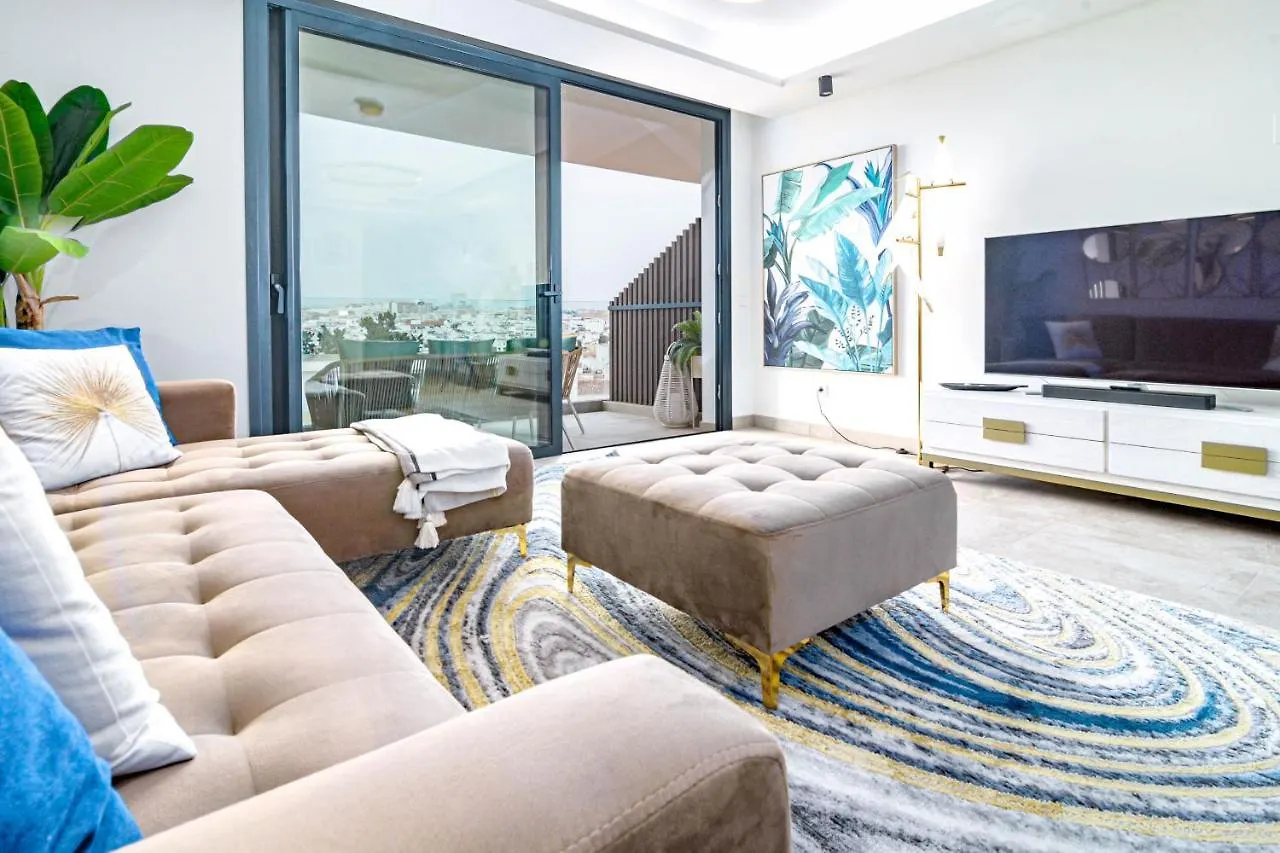 Inf25E- Tastefully Furnished Flat, Estepona Center Lejlighed
