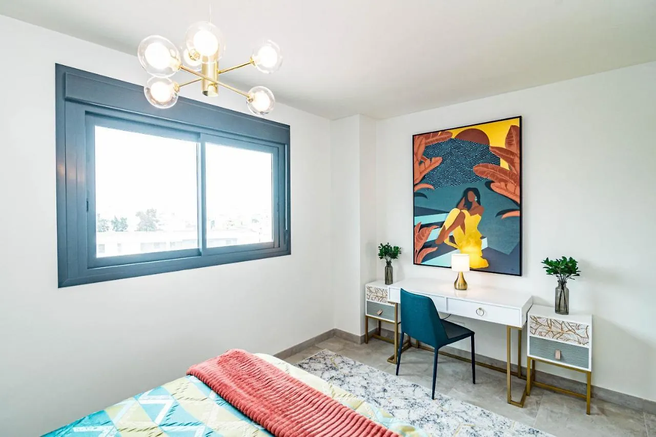 Lejlighed Inf25E- Tastefully Furnished Flat, Estepona Center